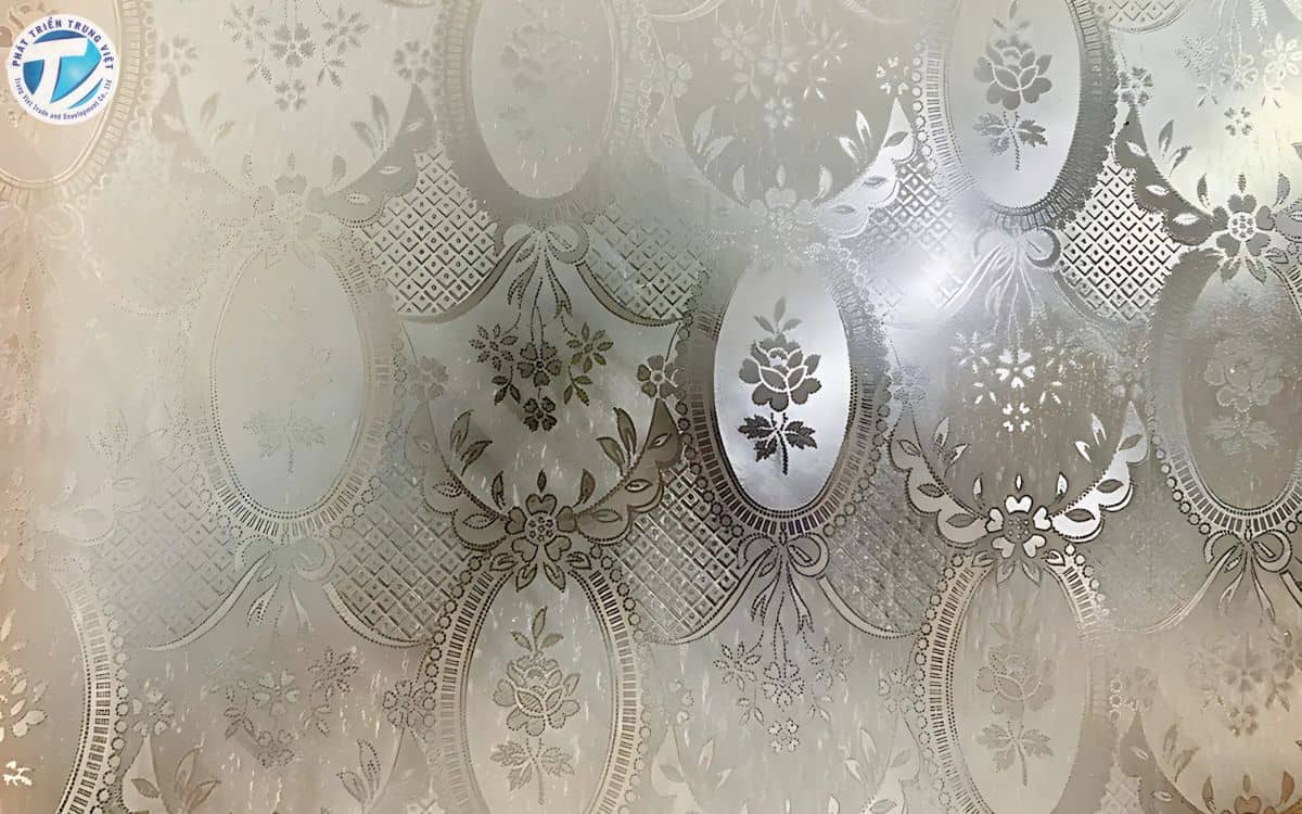 Decal mờ hoa văn cổ điển 